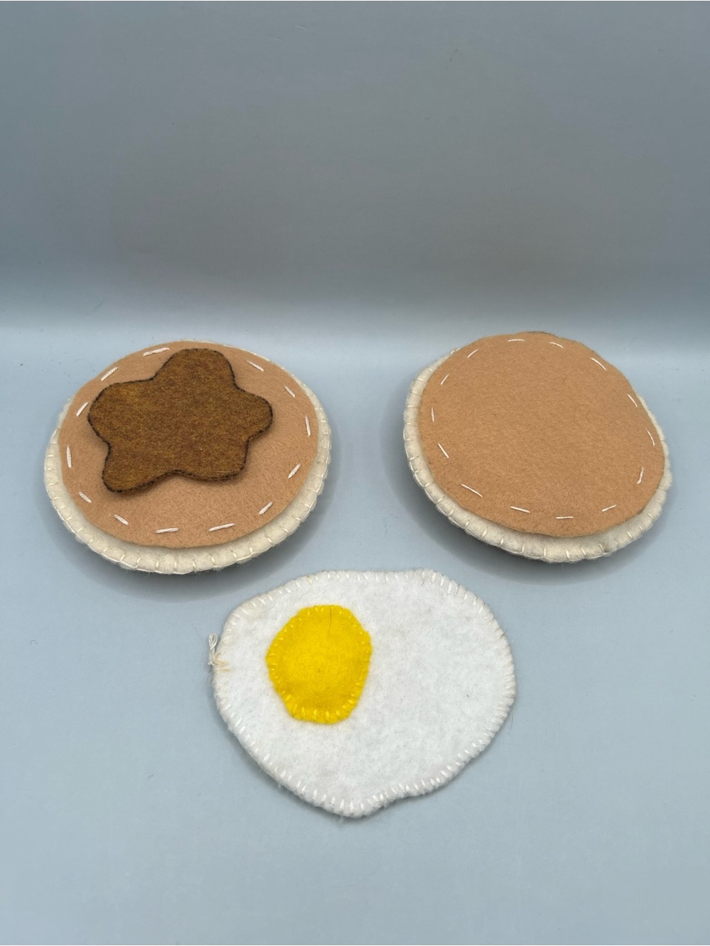 Handmade felt breakfast set Play food Pancakes Syrup Fried eggs Pretend toys
